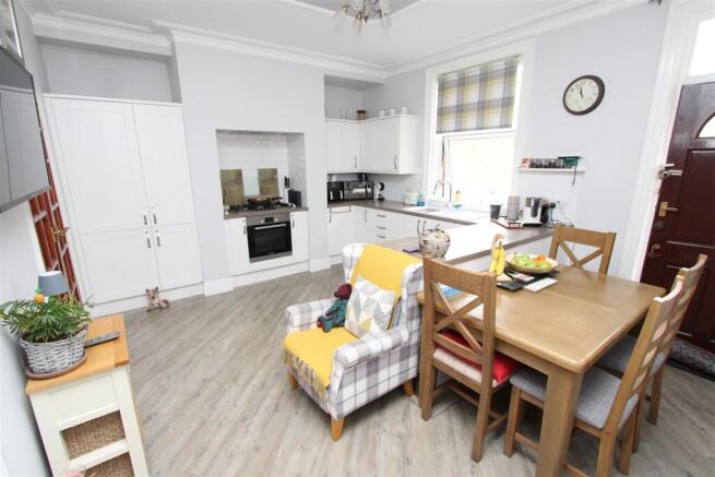 3 bed End of Terrace for sale Image 8
