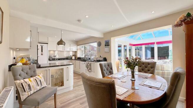 Dining Kitchen
