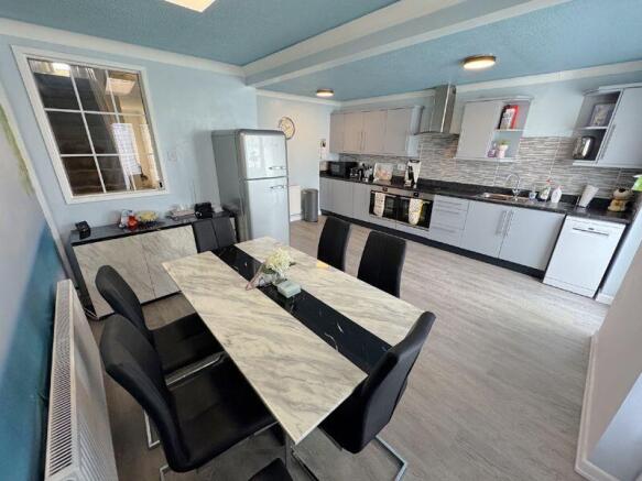 Dining Kitchen