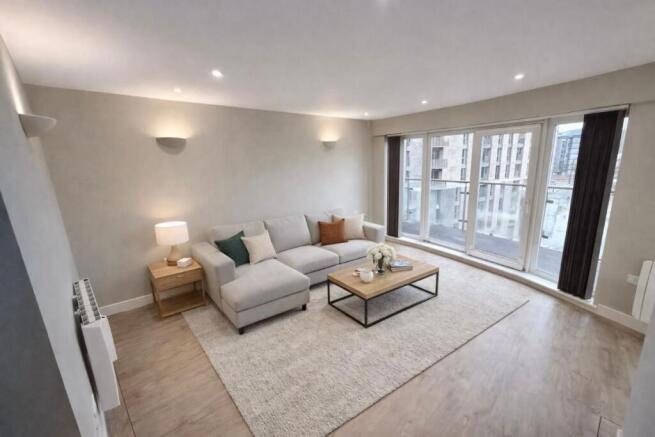2 bed Apartment to rent Image 5
