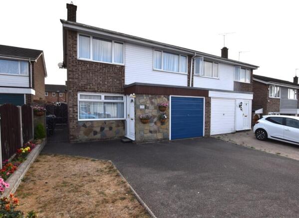 1 redwood close