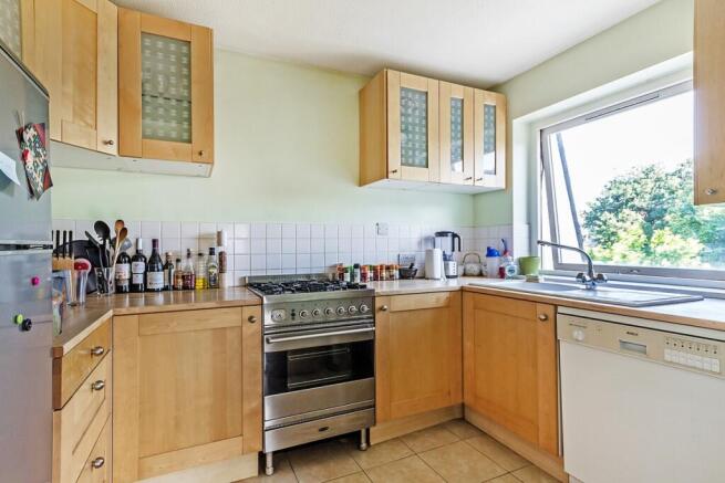 Large 2 bedroom f...