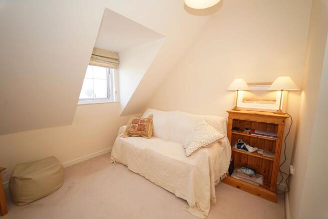 Holland Close  Loughborough Leicestershire  photo 4