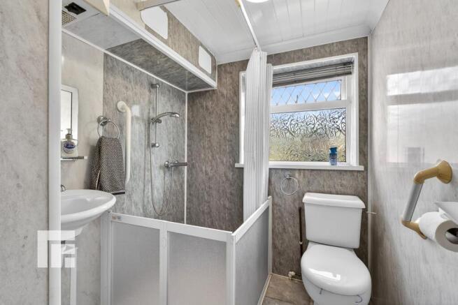 Castle View Tongwynlais Cardiff CF15 7LY photo 5