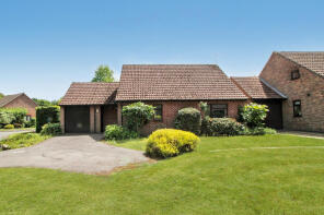 9, Mayfield, Rowledge, Farnham GU10 4DZ