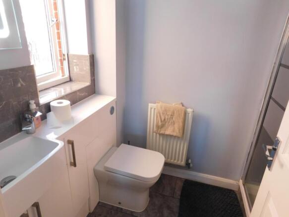 Master En-Suite
