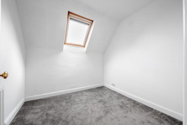 2 bed Apartment for sale Image 12