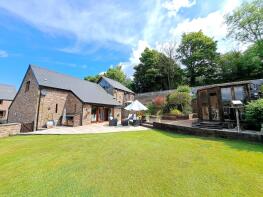 4, Pendre Courtyard, Cathedine, Brecon LD3 7SX