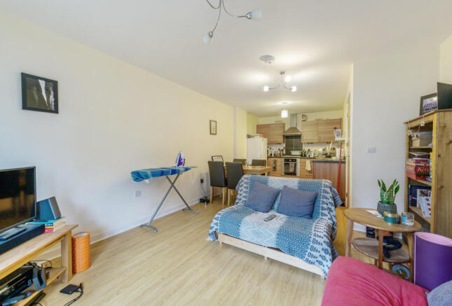 Lounge/Kitchen