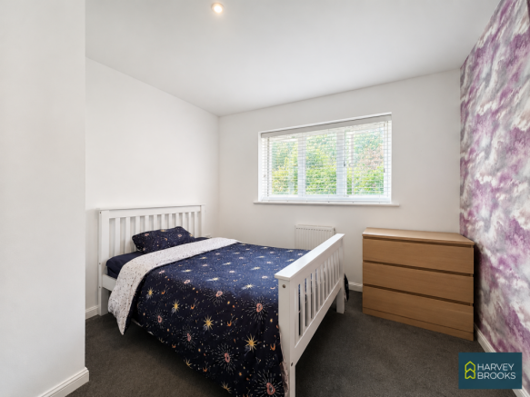 4 bed Detached for sale Image 11