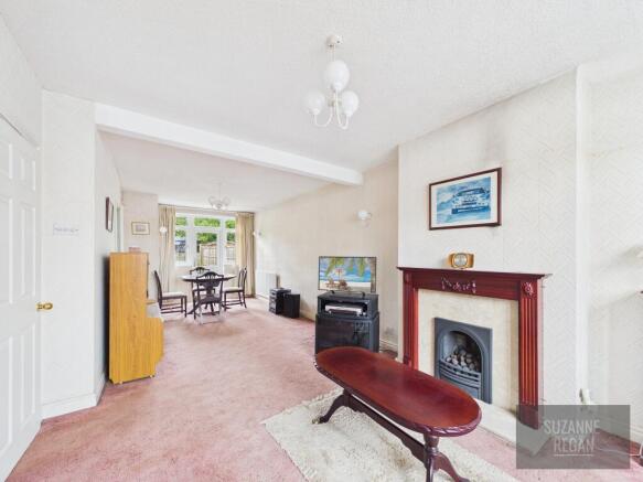 CAM03318G0-PR0043-STILL001