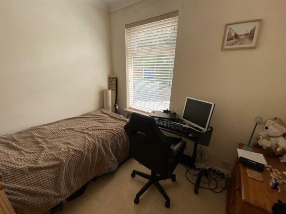 Bedroom no.2 front double: