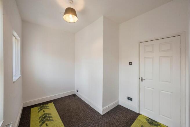 2 bed Terraced for sale Image 12