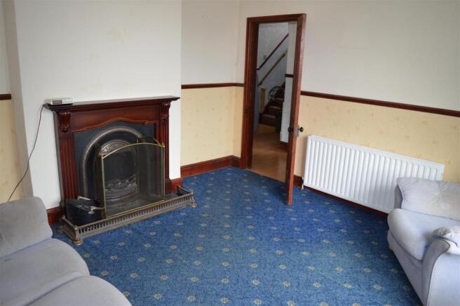 SITTING ROOM