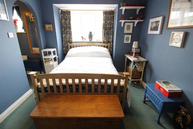 bed 1