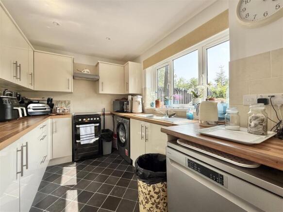 Kitchen.jpeg