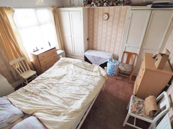 Bedroom 076