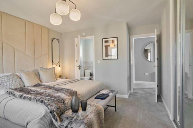4 bed Detached for sale Image 7