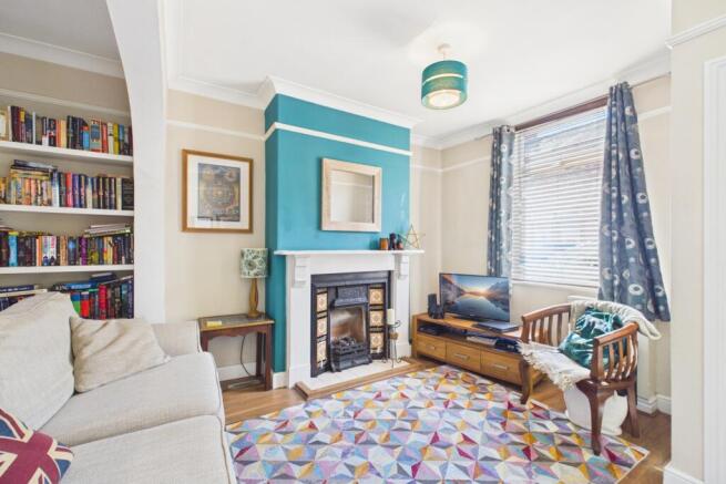 2 bed Terraced for sale Image 5