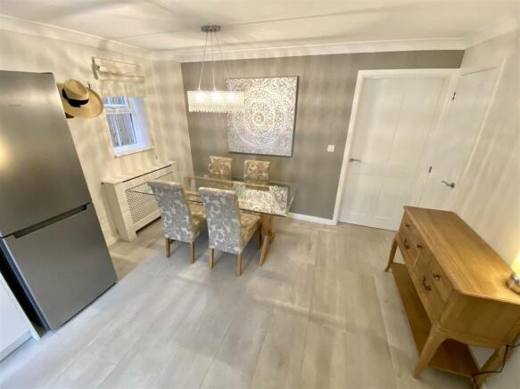 Open Plan Kitchen and Dining Room