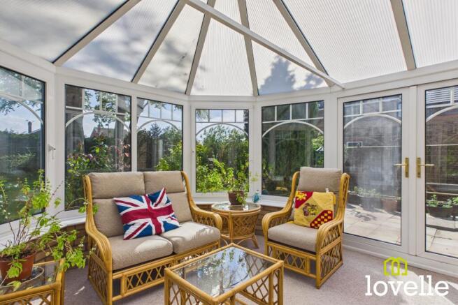 4 bed Detached for sale Image 4