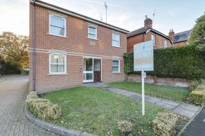 39d, Updown Hill, Windlesham GU20 6DL