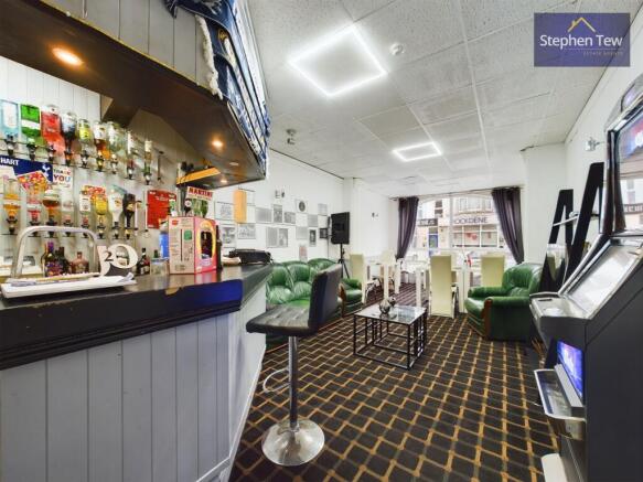 Guest Reception/Dining Room/Bar