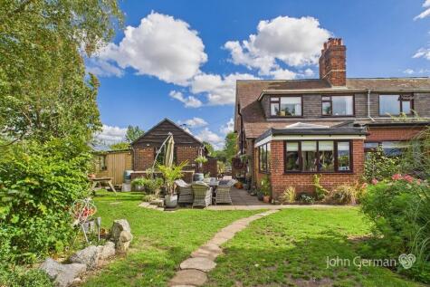 Sandon Road, Hopton