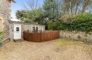 4, Rocama Terrace, Wilton Gardens, Weston-super-mare BS23 1FD