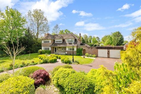 Headley Road, Leatherhead, Surrey, KT22