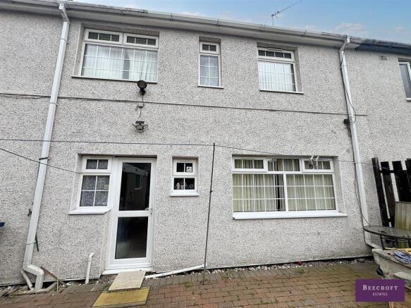 3 bed Semi-Detached for sale Image 11