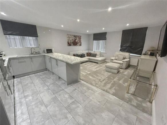 Kitchen/Diner/Lounge