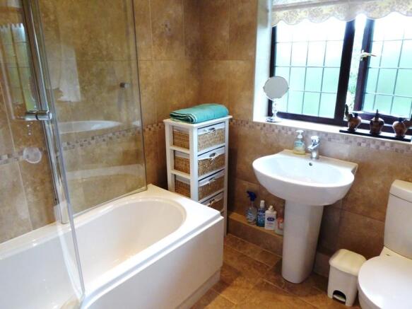 Photo 15