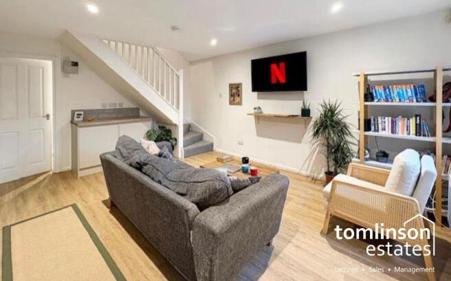 2 Bedroom semi-detached house