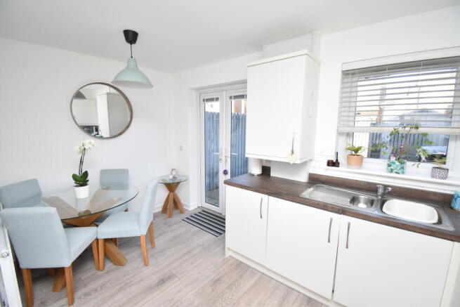 Kitchen..JPG