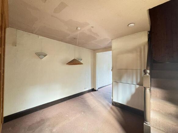 3 bed Semi-Detached for sale Image 6