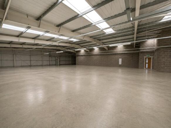 Land to rent Image 7