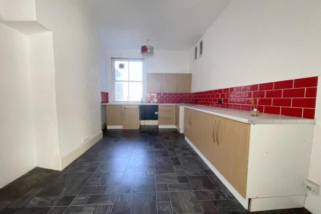 Large+Kitchen%2f