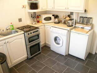 Fitted Kitchen