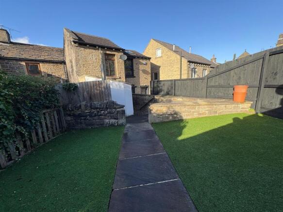 Bramleys Estate Agents - Green Lane, Greetland.jpg