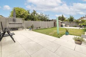 72, Cranborne Avenue, Surbiton KT6 7JT