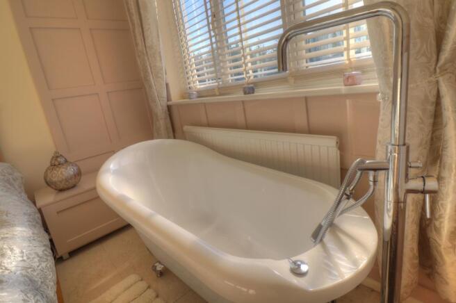 free standing bath