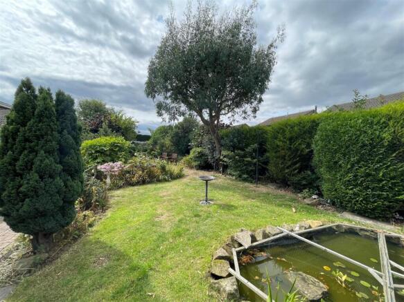 Garden 1.jpg