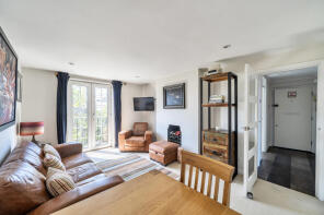 11, Bedford Court, Grena Road, Richmond TW9 1XT