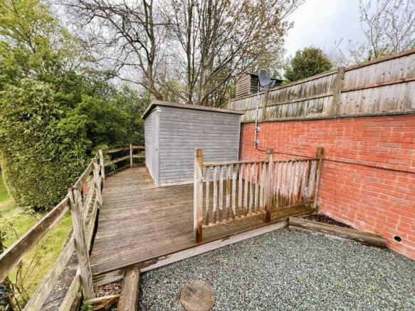 garden shed.jpg