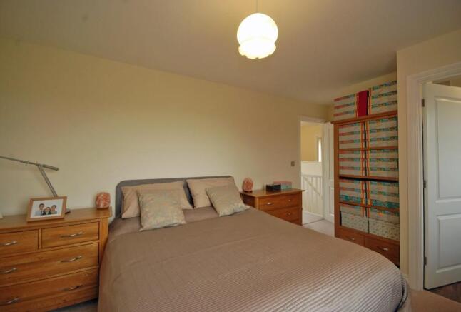 Photo 8