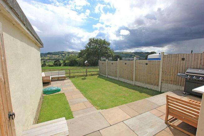3 bed Semi-Detached for sale Image 12