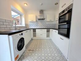 71, Whitegate Gardens, Harrow Weald HA3 6BW