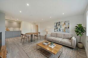 Flat 13, 272 Palm Court, Croydon Road, Beckenham BR3 4BD