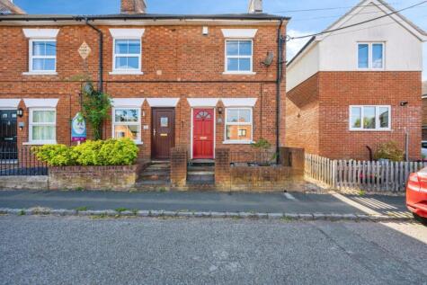 Littleworth, Wing, Leighton Buzzard, Buckinghamshire, LU7